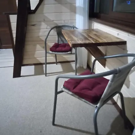 Apartment у кузьмича однокімнатні студіо Mykulytschyn